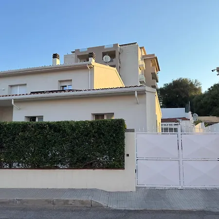 Casa Degli Ospiti Πανσιόν Όλμπια