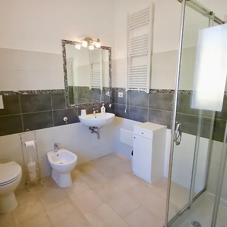 Casa Degli Ospiti 3* Ольбія