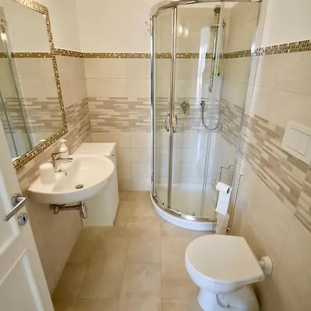 Casa Degli Ospiti Affittacamere Olbia